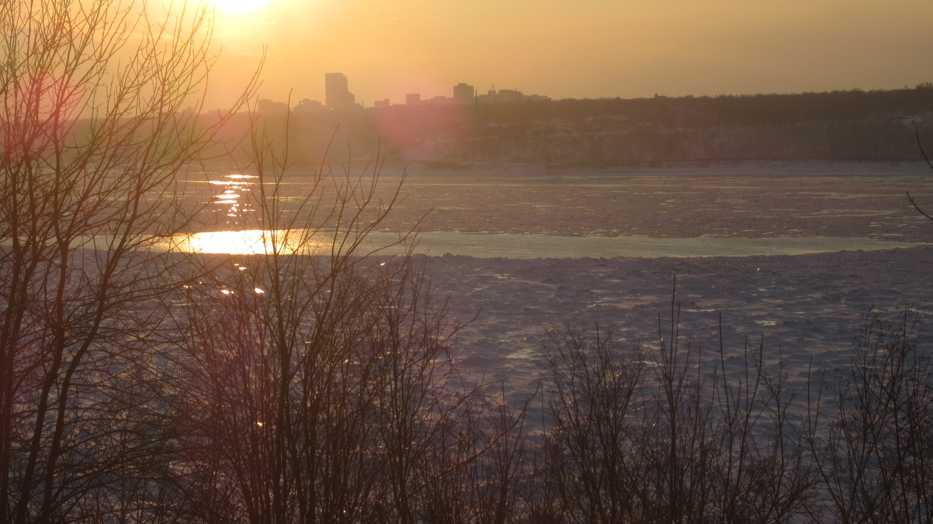 Wintersonnenuntergang