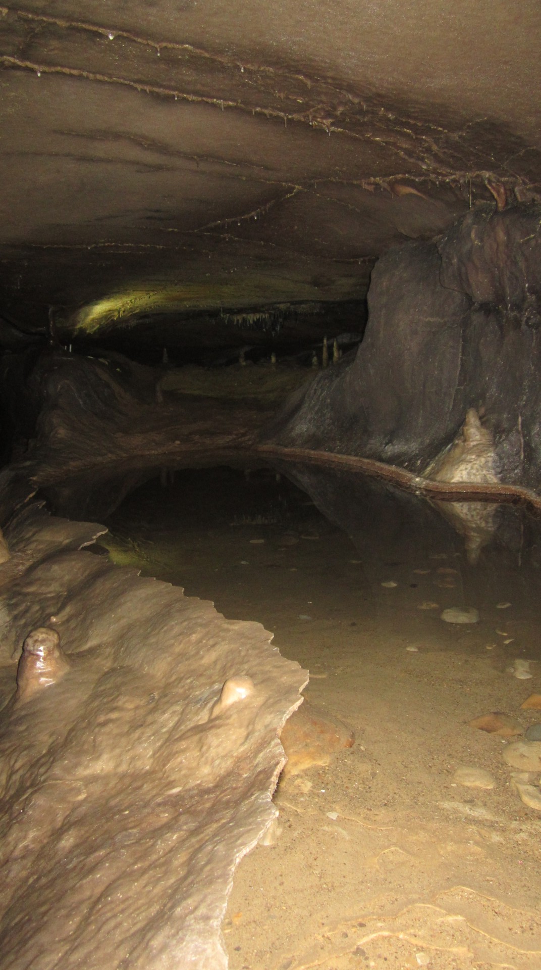 Höhle